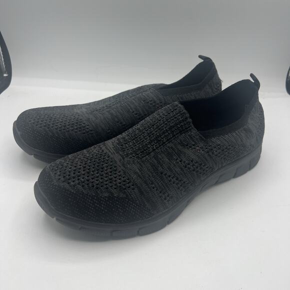 Sketchers Air Cooled Memory Foam Size 9 Slip On Gray And Black - Picture 1 of 7